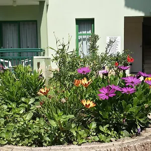 Avlu 1 İçmeler